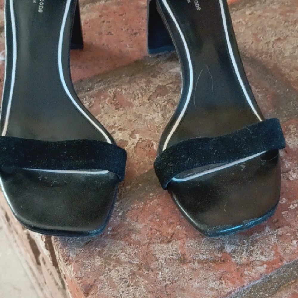 Rag & Bone Black Suede Block Heel Sandals - Picture 7 of 10